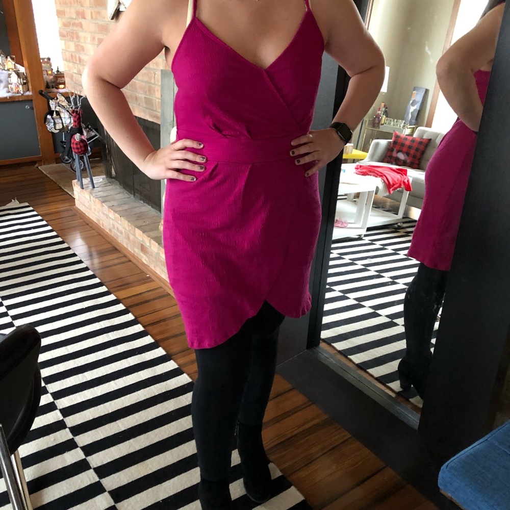 Universal Threads Dress - Picture 3 of 7